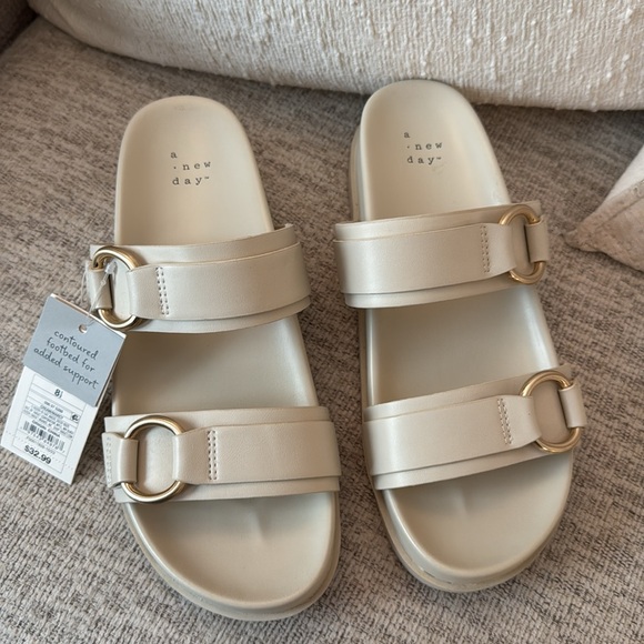 NWT A New Day Marcy Cream and Gold Sandals with Adjustable Straps - Picture 4 of 7
